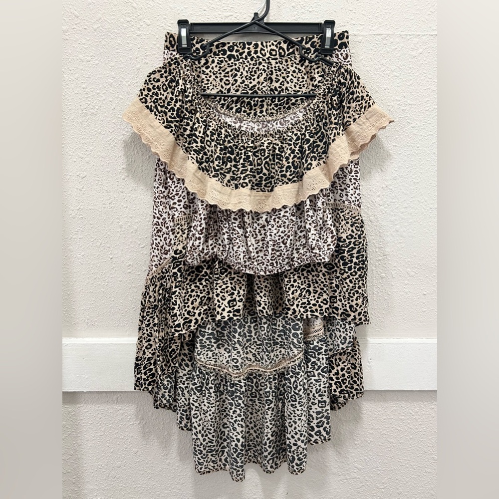 Solitaire Swim Leopard Print Crop Top and Skirt Set Size XL